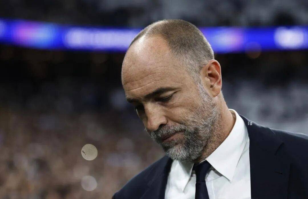 赛地聚焦——德国杯今晨热度飙升；塞维利亚回应争议；更衣室稳定；轮换策略成焦点的简单介绍-欧博注册