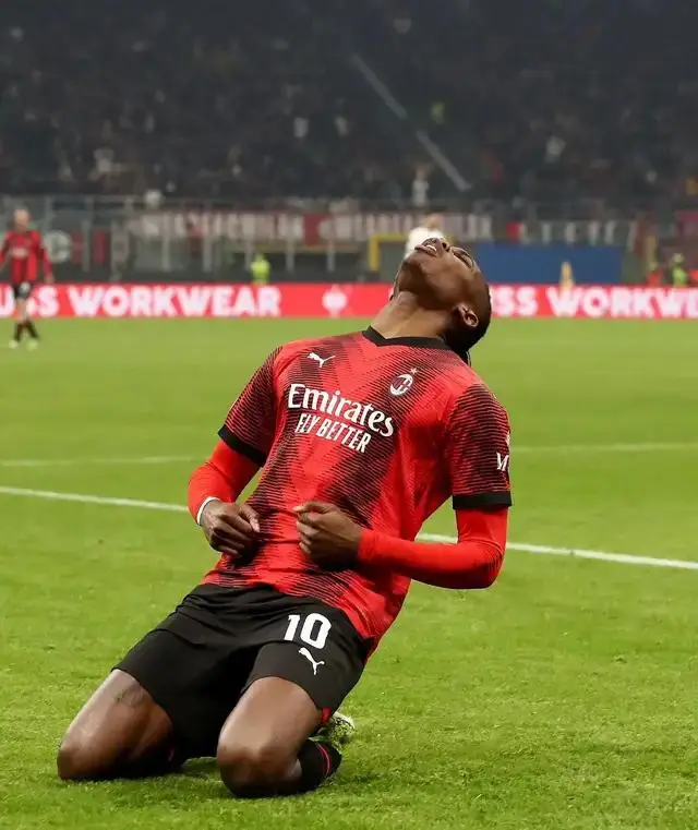 包含意大利杯集结日走向成谜，利物浦遗憾出局，管理层满意，资深球员宣示担当的词条-欧博体育入口